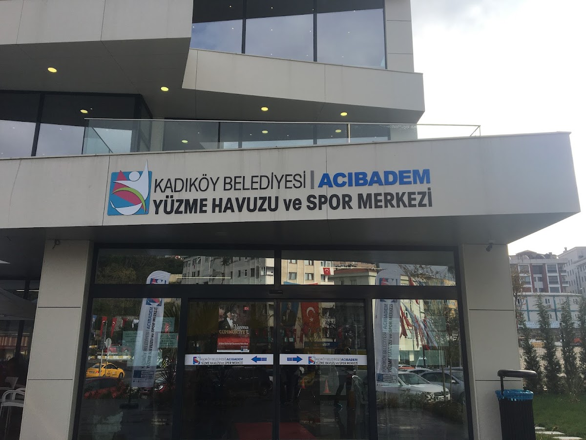 Acıbadem Yüzme Okulu - Kadıköy Spor Tesisi - Görsel 3