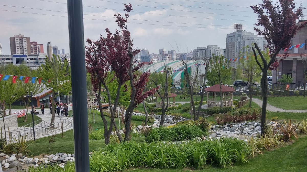 Atakent 3. Etap Spor Sahaları - Küçükçekmece Spor Tesisi - Görsel 4