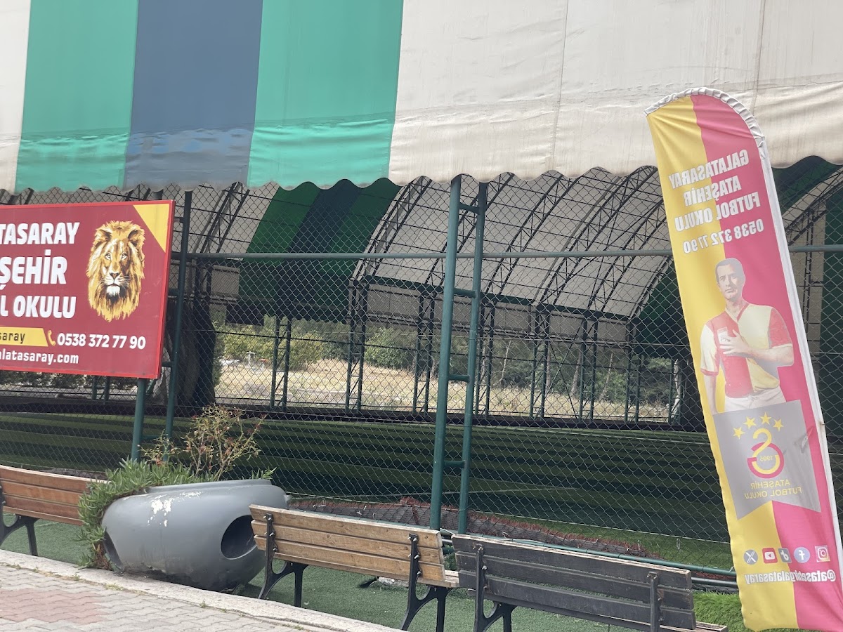 Ataşehir Garden Park Halısaha - Ataşehir Spor Tesisi - Görsel 3