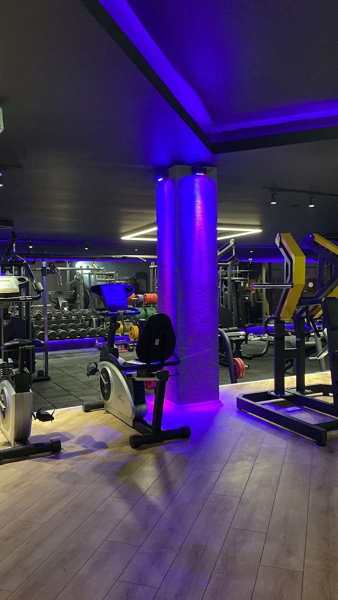 Bahçeköy Life Gym - Sarıyer Spor Tesisi - Görsel 4