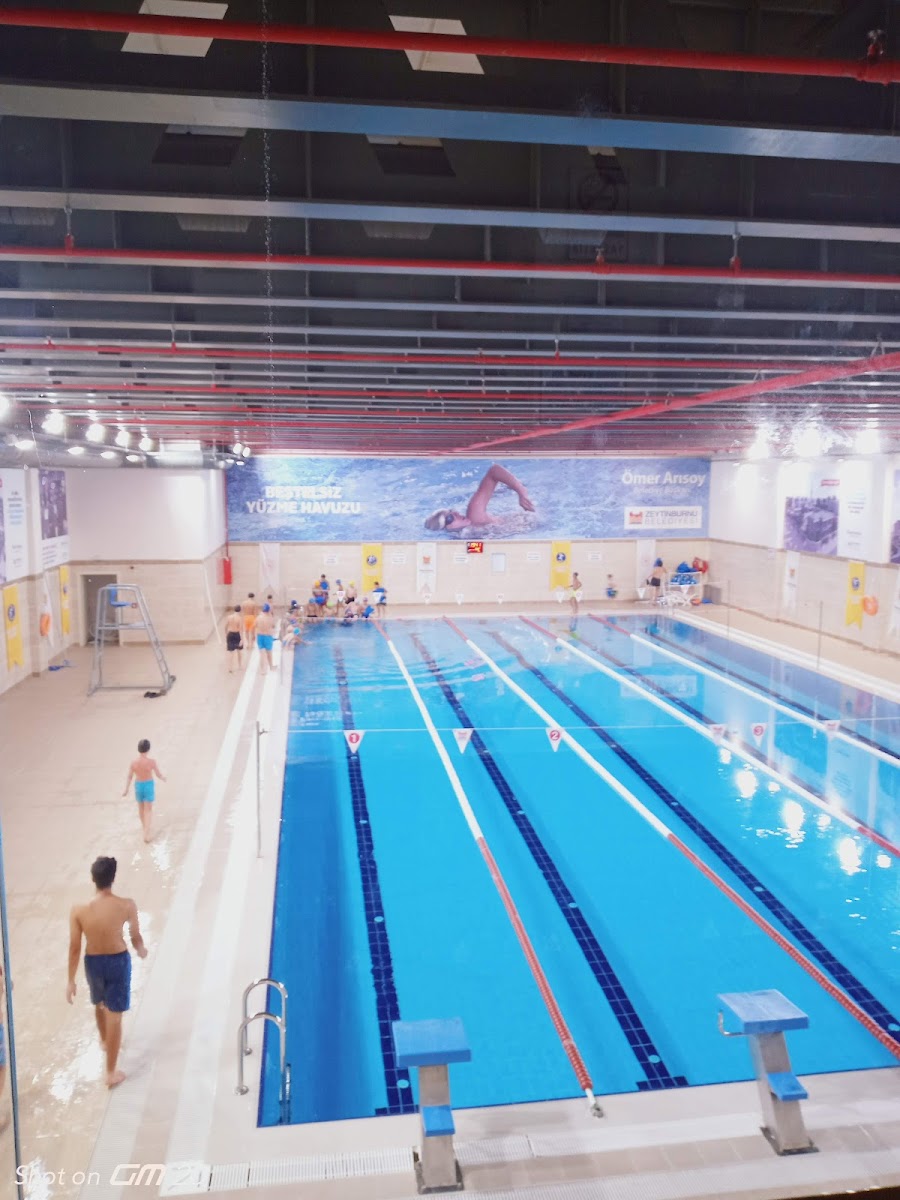 Beştelsiz Yüzme Havuzu ve Spor Salonu - Zeytinburnu Spor Tesisi - Görsel 2