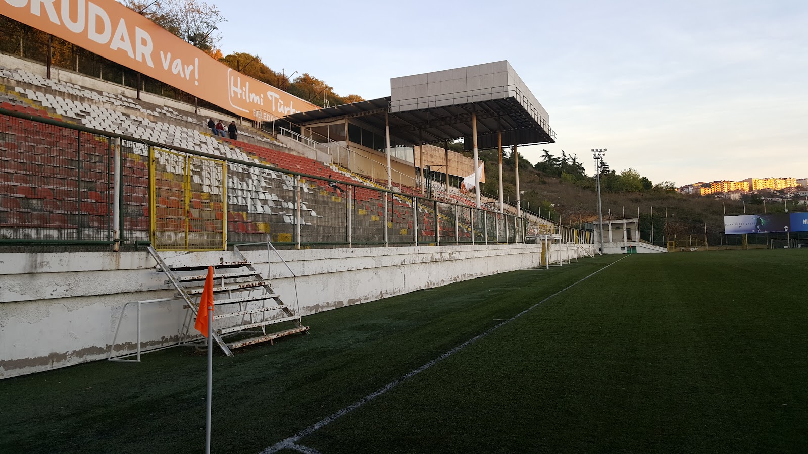 Beylerbeyi 75. Yıl Stadı - Üsküdar Spor Tesisi - Görsel 4