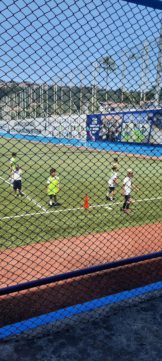 Çayırbaşı Mahmut Sedat Özsoy Stadı - Sarıyer Spor Tesisi - Görsel 4