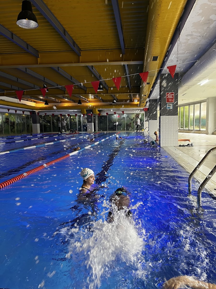 Çekmeköy Yüzme Kulübü - Çekmeköy Spor Tesisi - Görsel 1