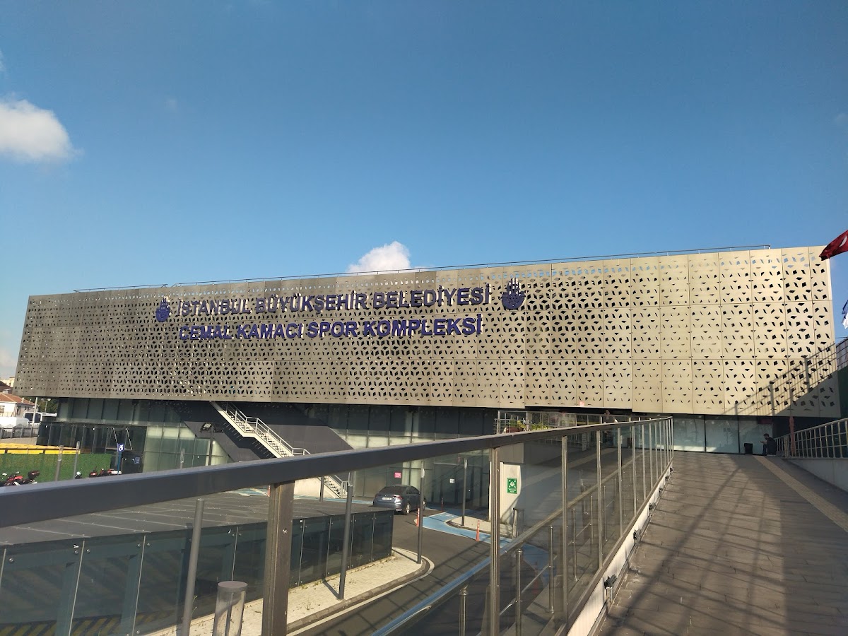Cemal Kamacı Spor Kompleksi - Beyoğlu Spor Tesisi - Görsel 2