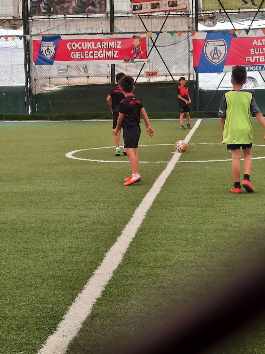 Cihan Halı Saha - Sultanbeyli Spor Tesisi - Görsel 2