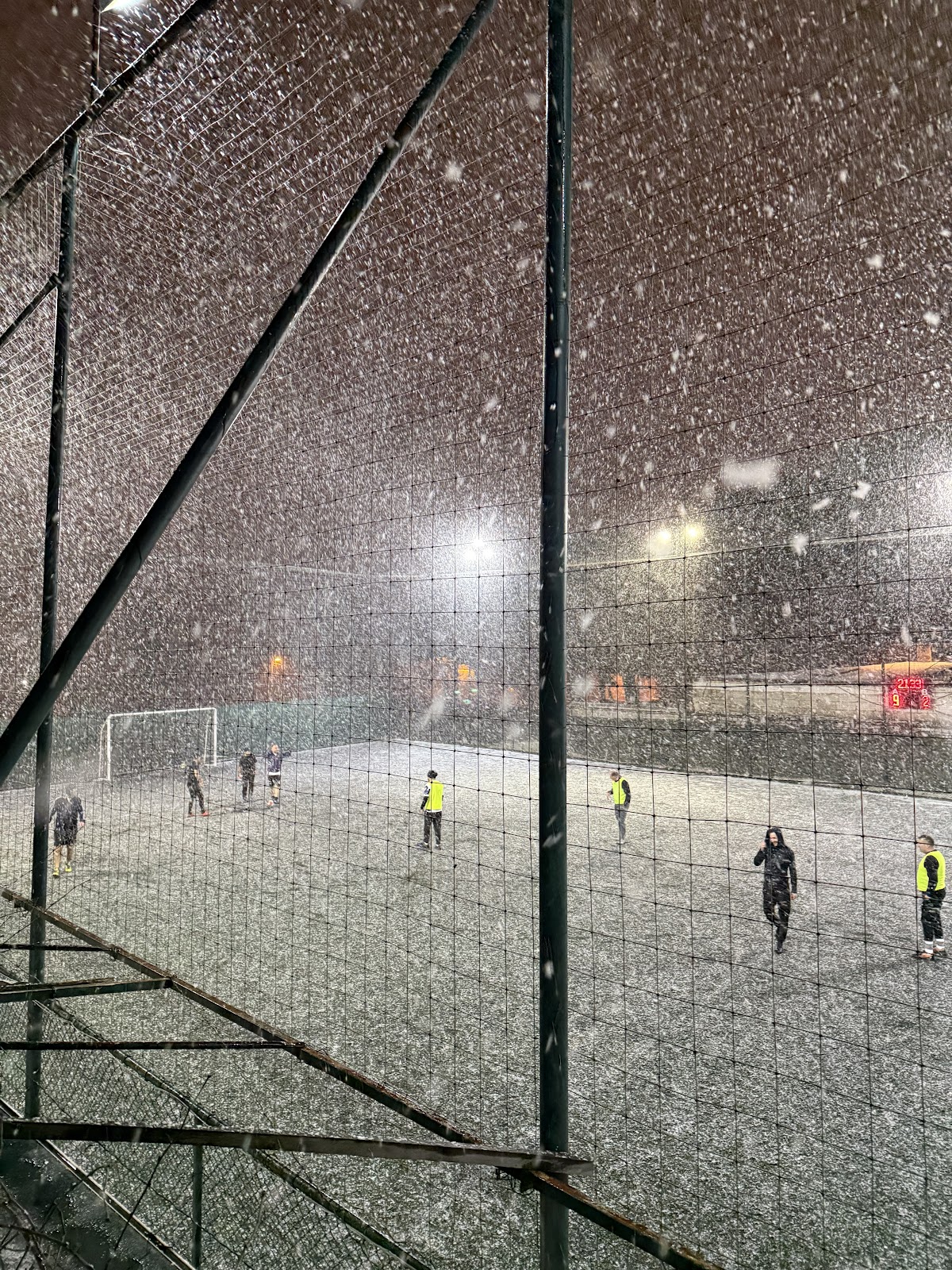 Erdoğan Kardeşler Halı Saha - Üsküdar Spor Tesisi - Görsel 4