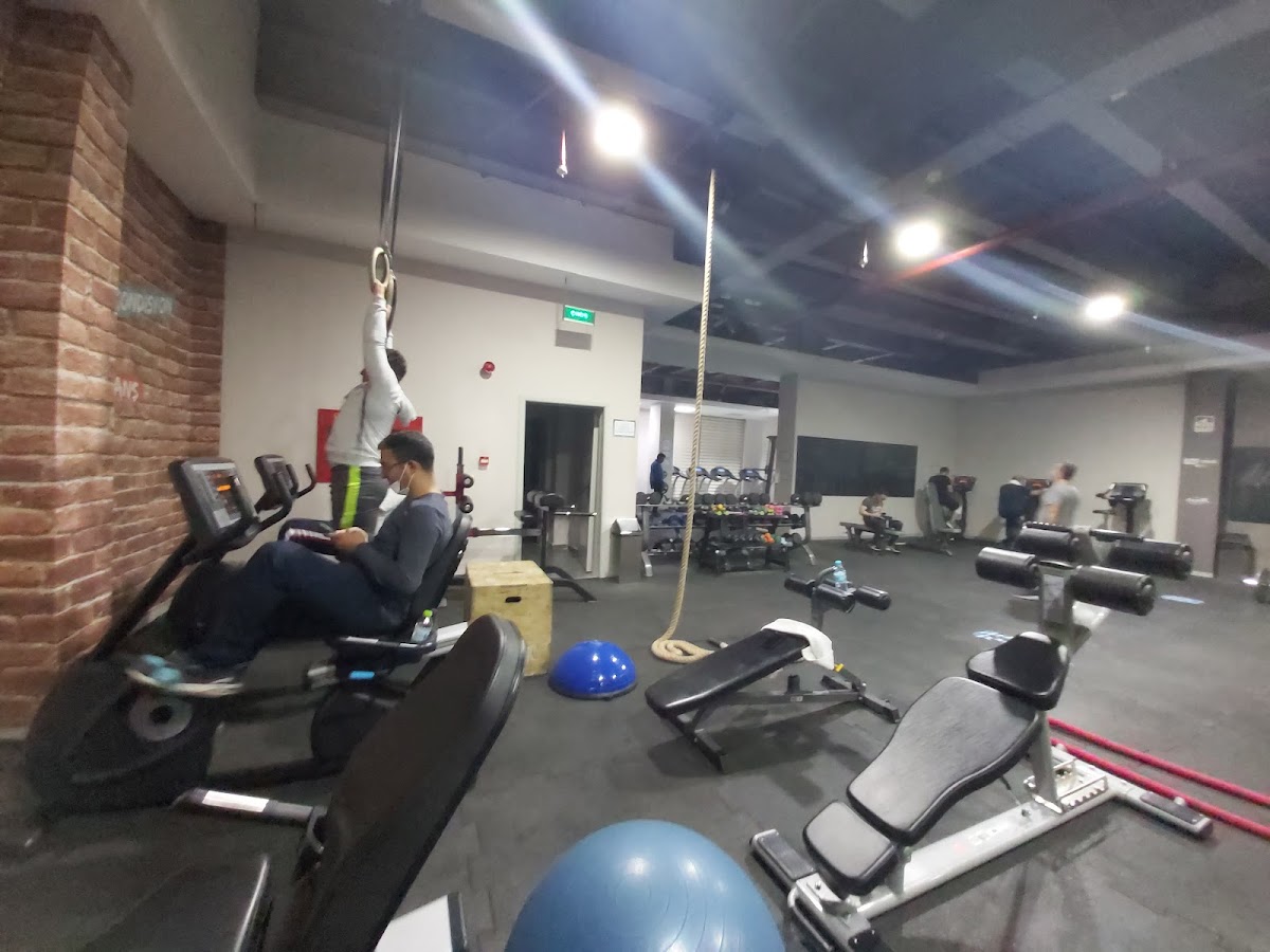 Esenler Şehit Yalçın Aran Spor Kompleksi - Pendik Spor Tesisi - Görsel 4