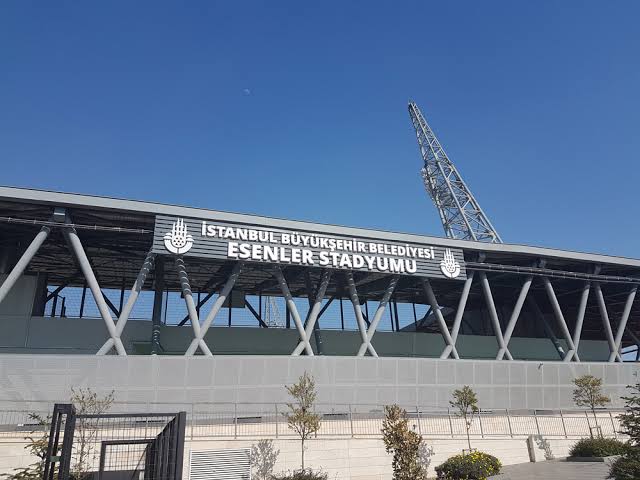 Esenler Stadyumu Kemer Stadı - Esenler Spor Tesisi - Görsel 3