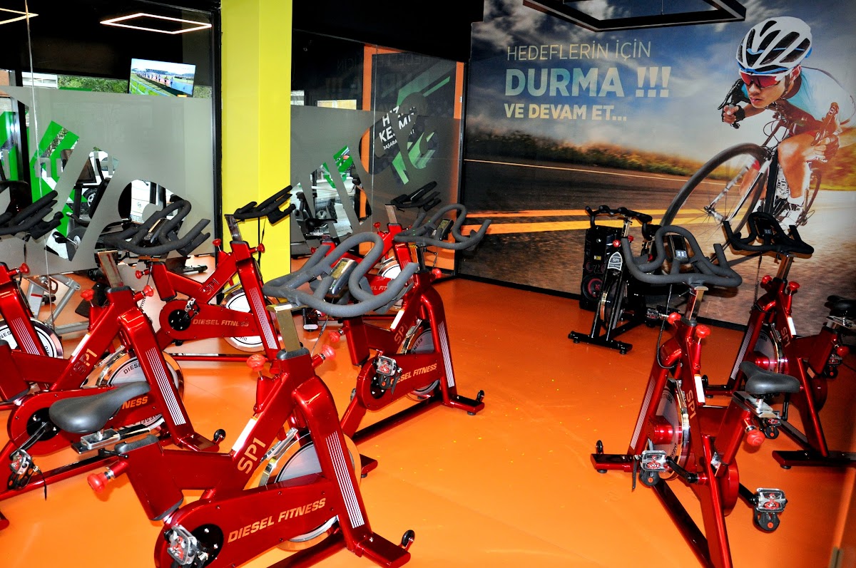 Fit Factor Sports Club - Kartal Spor Tesisi - Görsel 4