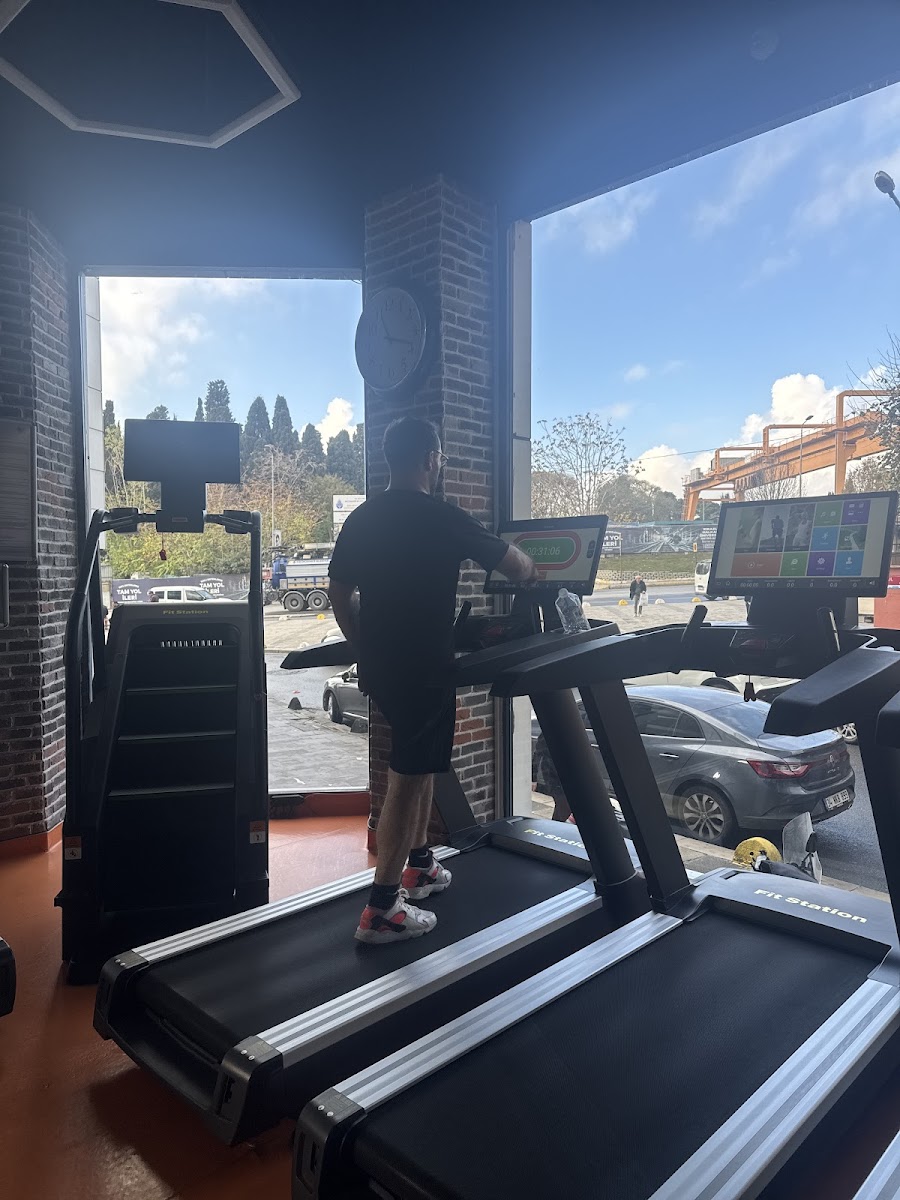 Fit Station Sefaköy - Küçükçekmece Spor Tesisi - Görsel 4