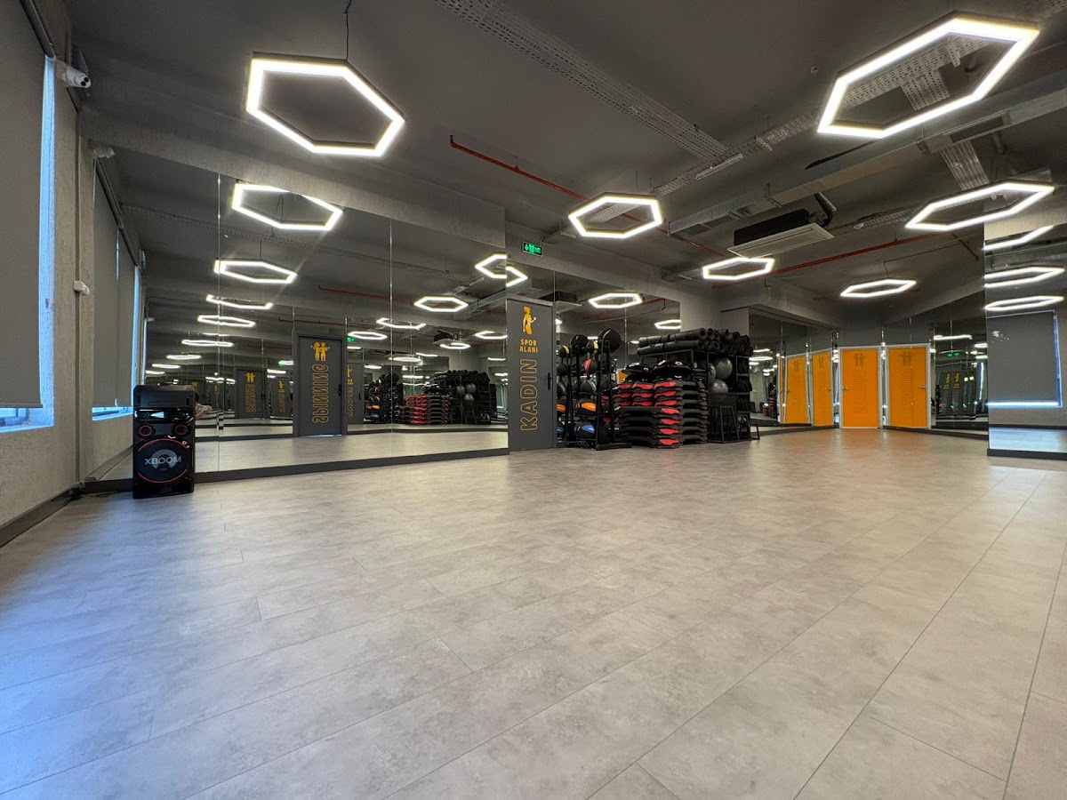 Fit Station Yeşilpınar - Eyüpsultan Spor Tesisi - Görsel 4