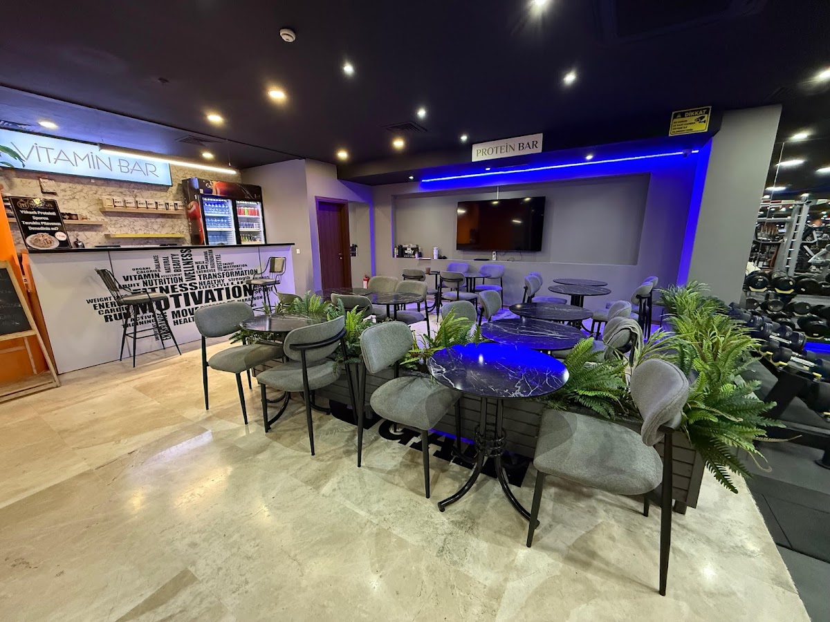 Fly Fit Sports Kurtköy - Pendik Spor Tesisi - Görsel 1