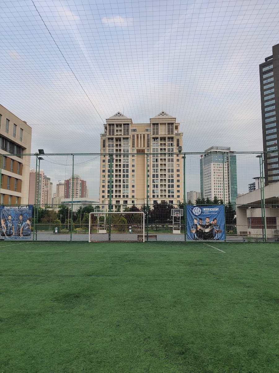 Futbol Merkezi Halı Saha - Ataşehir Spor Tesisi - Görsel 4