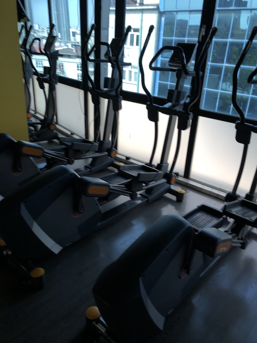 Gold Gym Cennet - Küçükçekmece Spor Tesisi - Görsel 4