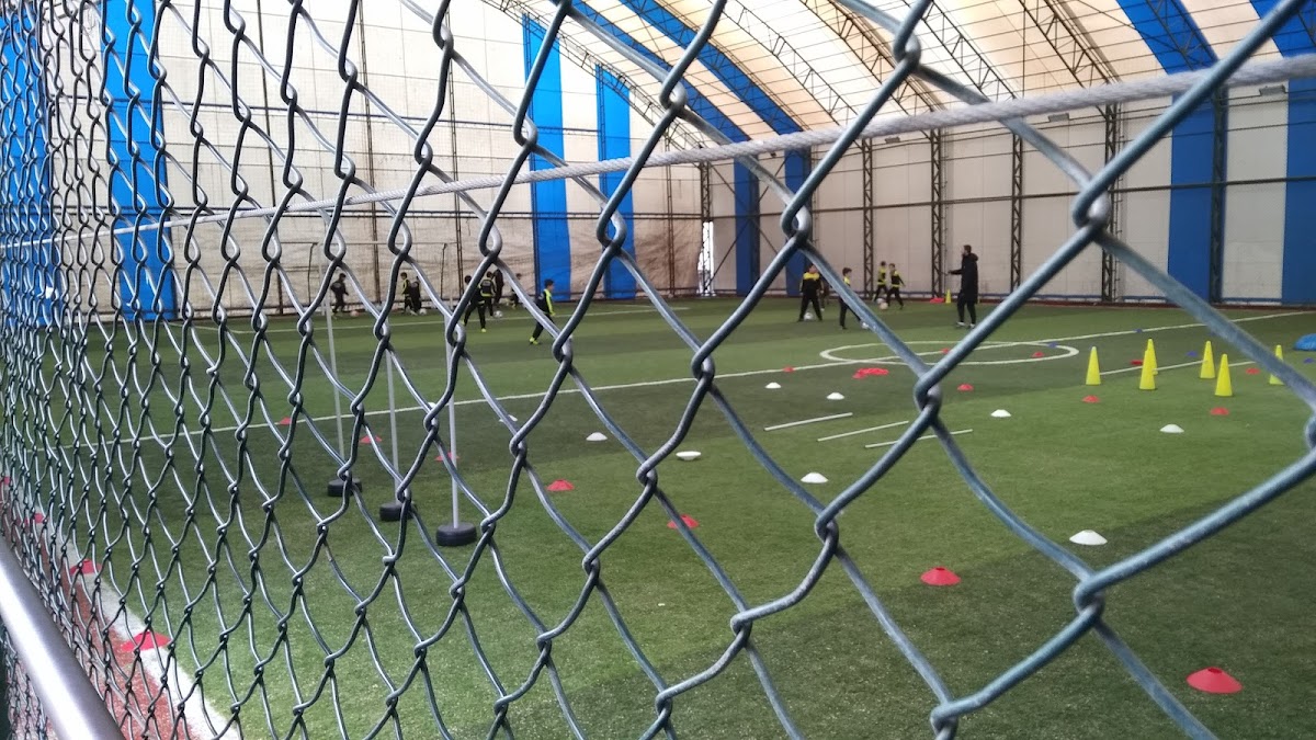 Gül Halı Saha - Küçükçekmece Spor Tesisi - Görsel 2