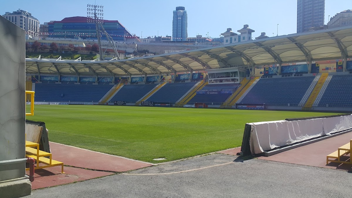 İBB Beyoğlu Spor Kompleksi - Beyoğlu Spor Tesisi - Görsel 4