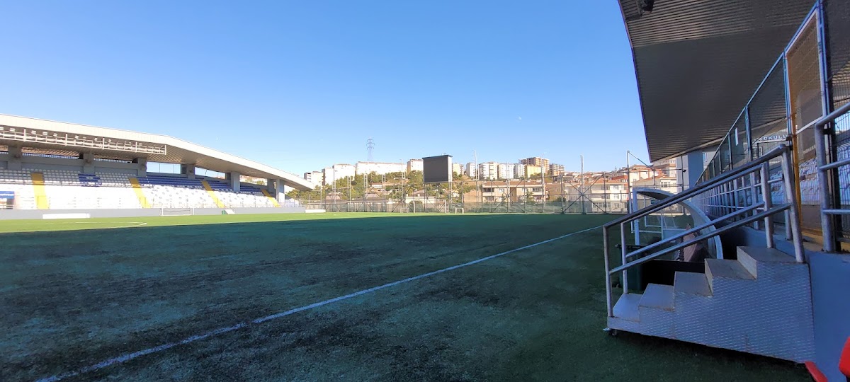 İBB Halit Kıvanç Şehir Stadyumu - Gaziosmanpaşa Spor Tesisi - Görsel 2