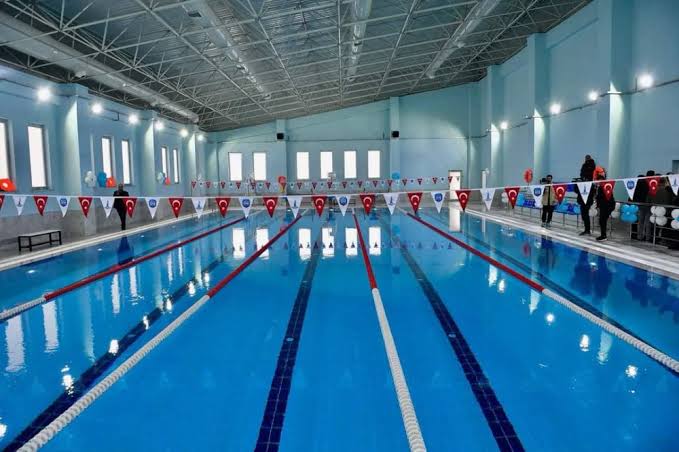 Kemal Ayyıldız Yarı Olimpik Yüzme Havuzu