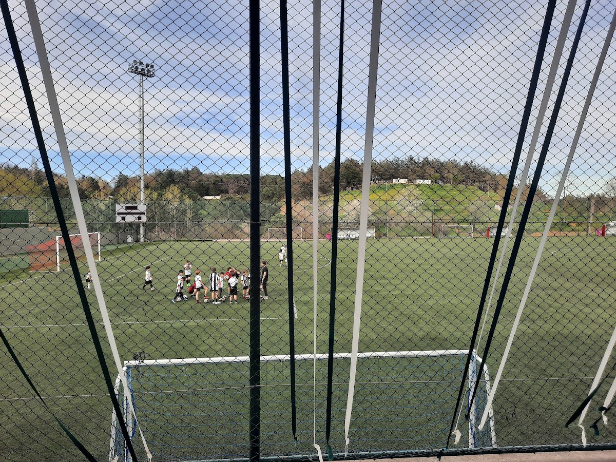 Kemerburgaz Spor Sahası - Eyüpsultan Spor Tesisi - Görsel 3