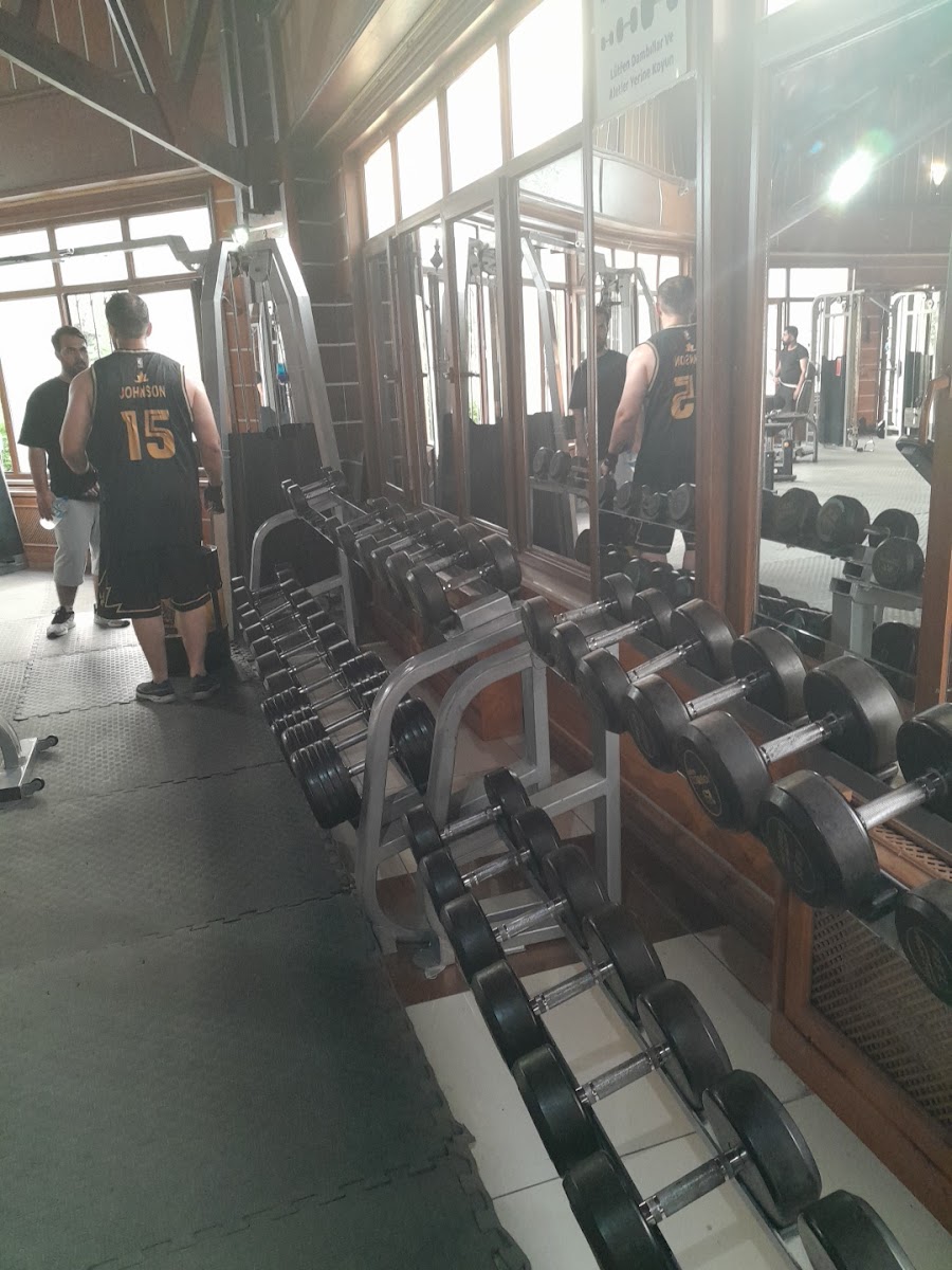 King's Gym Pınar Mah - Esenyurt Spor Tesisi - Görsel 5