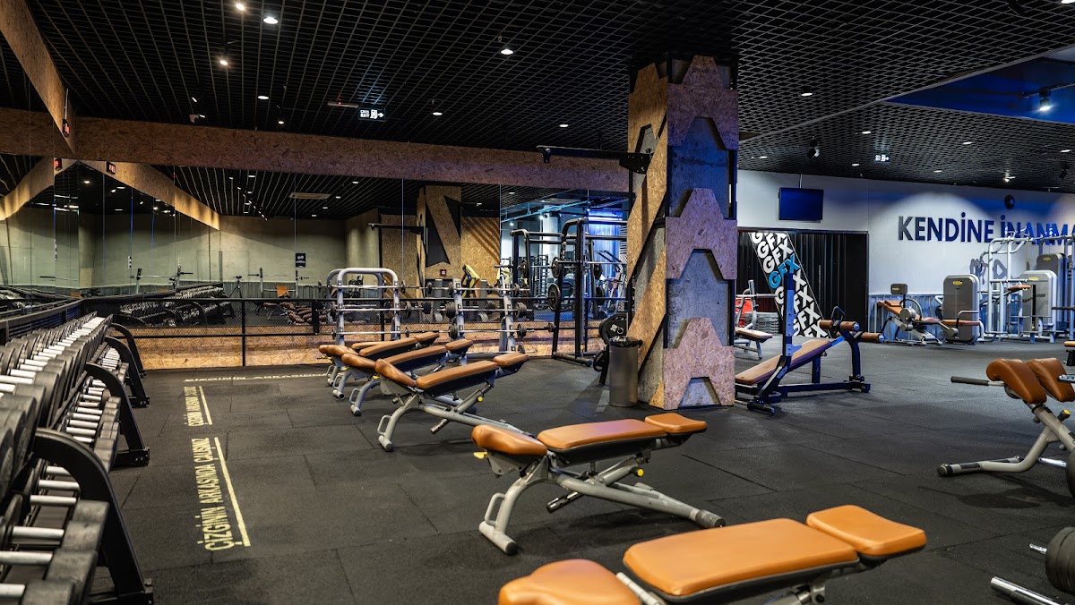 MACFit City Center AVM - Esenyurt Spor Tesisi - Görsel 2