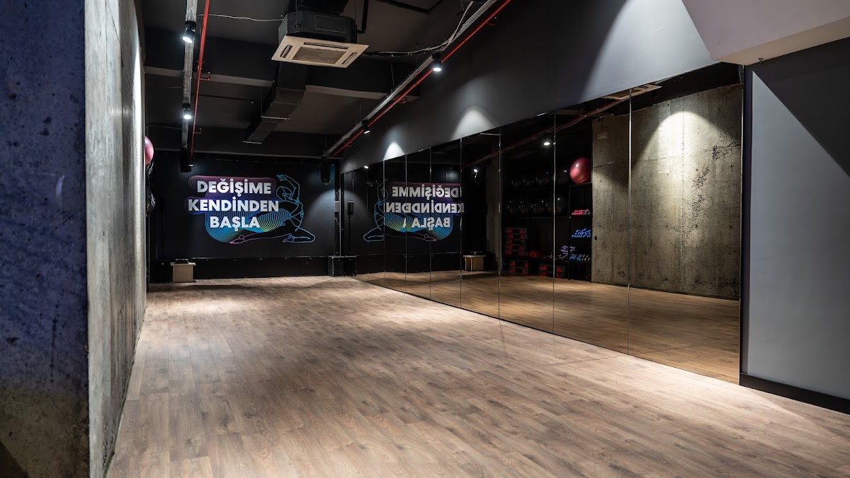 MACFit City Center AVM - Esenyurt Spor Tesisi - Görsel 5