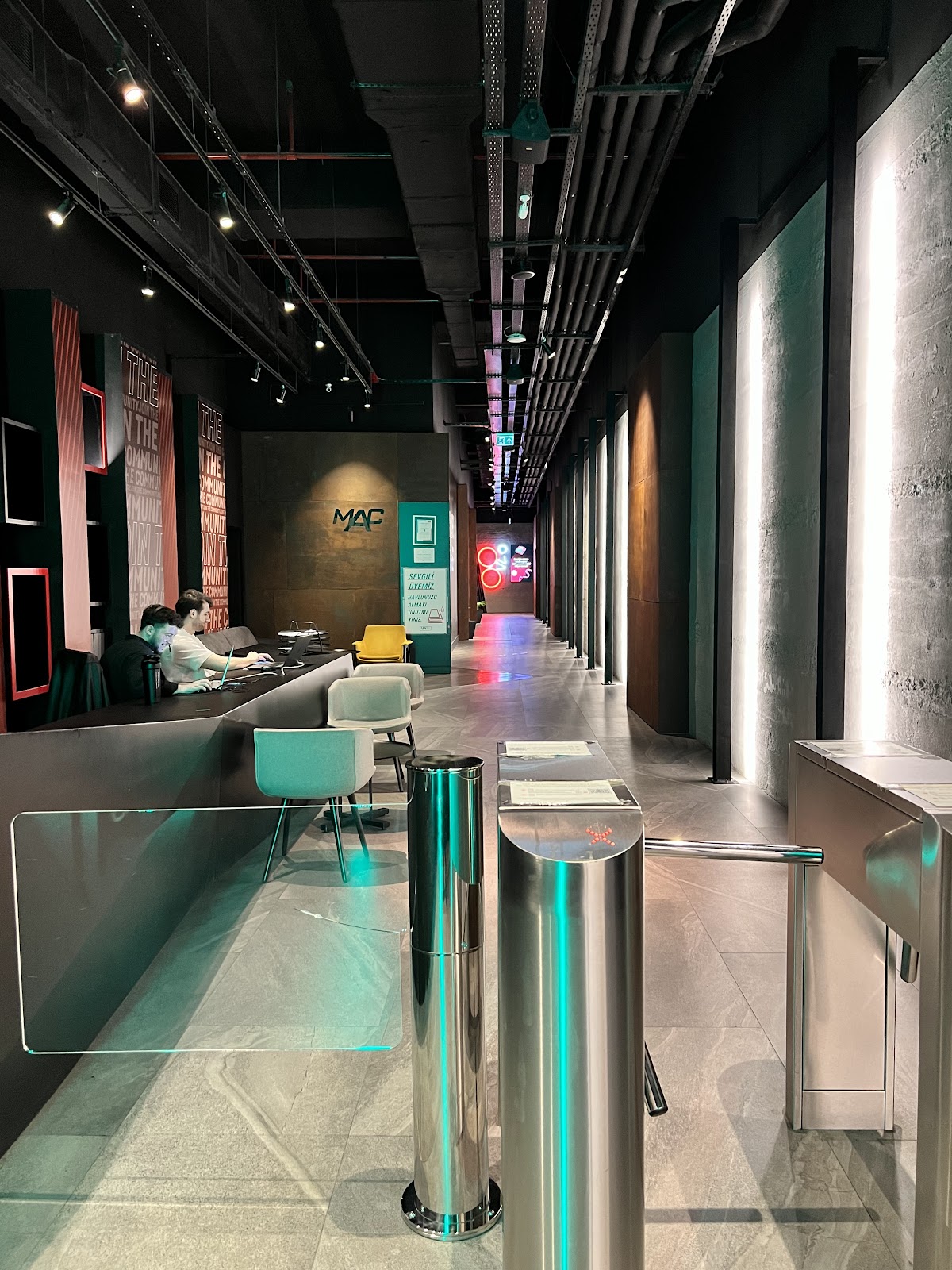 MacFit Emaar - Üsküdar Spor Tesisi - Görsel 2