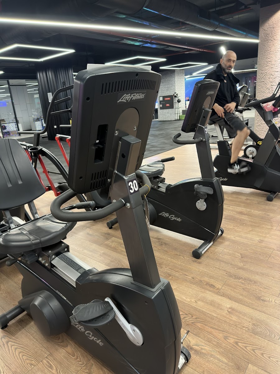 MACFit Marmara Park - Esenyurt Spor Tesisi - Görsel 2