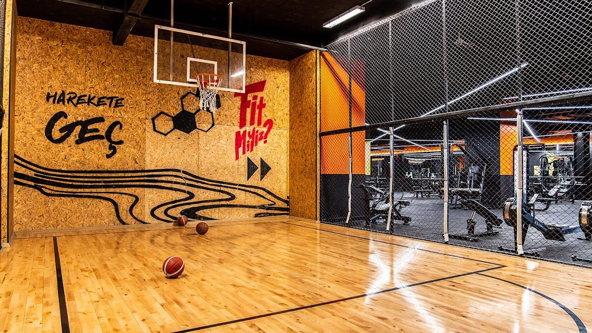 MACFit Trump Towers - Şişli Spor Tesisi - Görsel 3