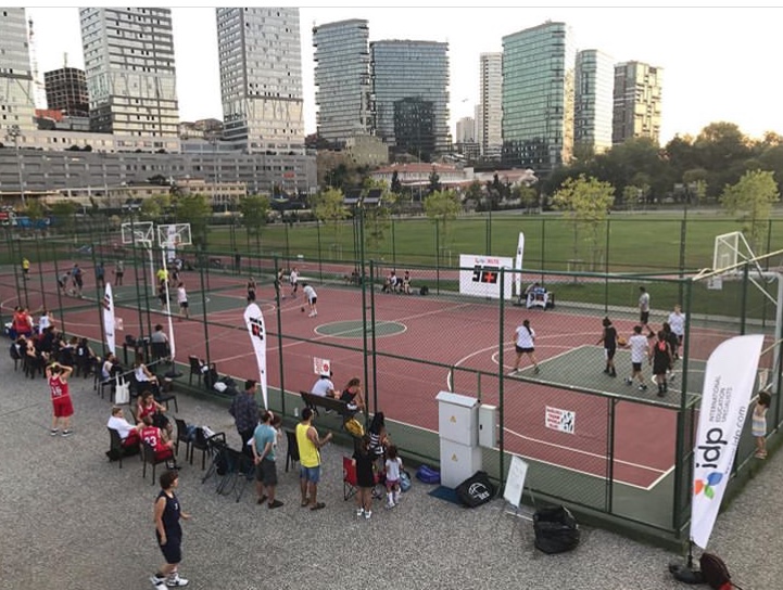Medeniyet Halı Saha - Kadıköy Spor Tesisi - Görsel 4