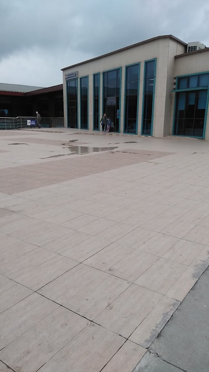 Merkezefendi Yüzme Havuzu - Zeytinburnu Spor Tesisi - Görsel 4