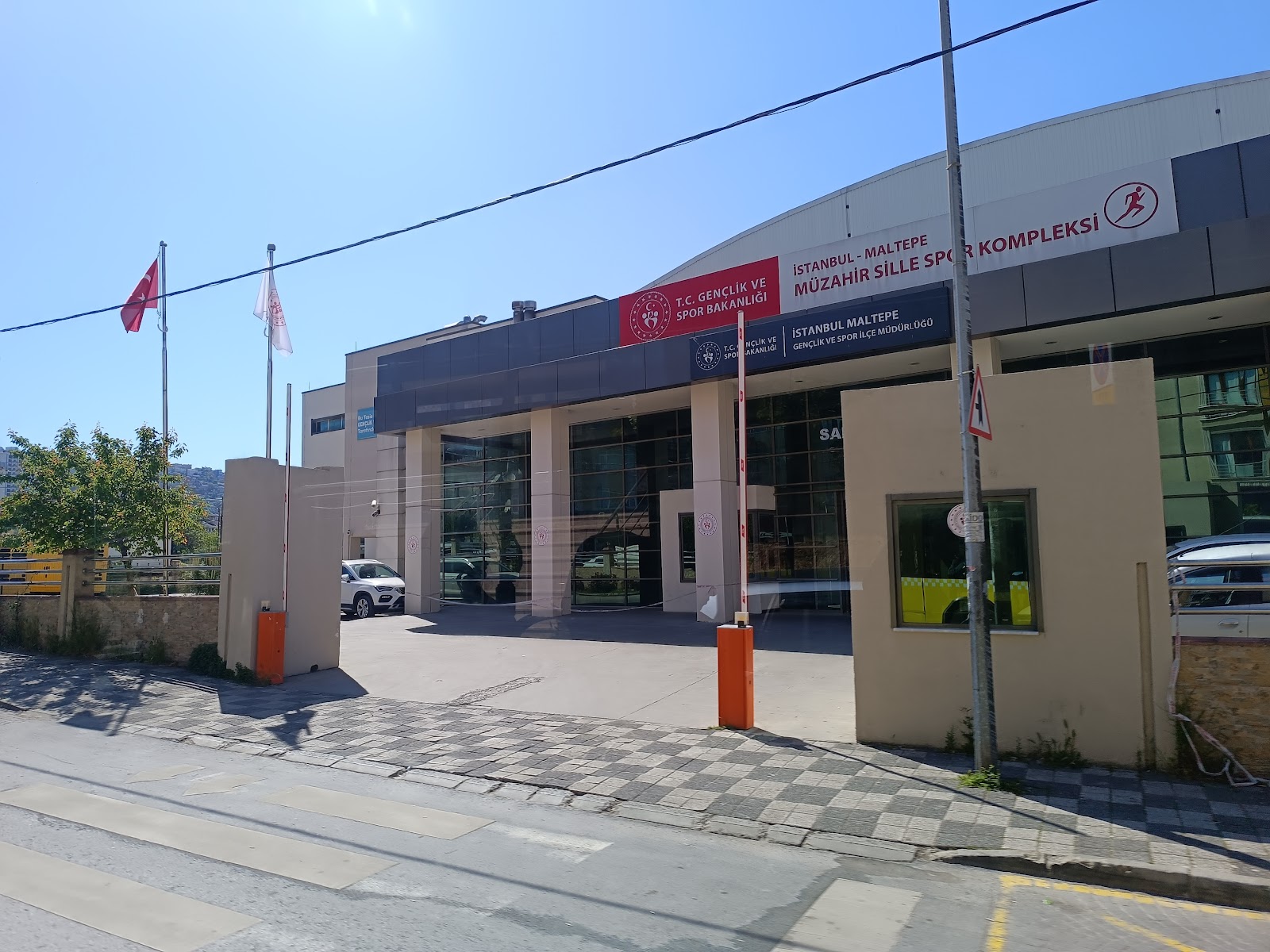 Müzahir Sille Spor Kompleksi - Maltepe Spor Tesisi - Görsel 3