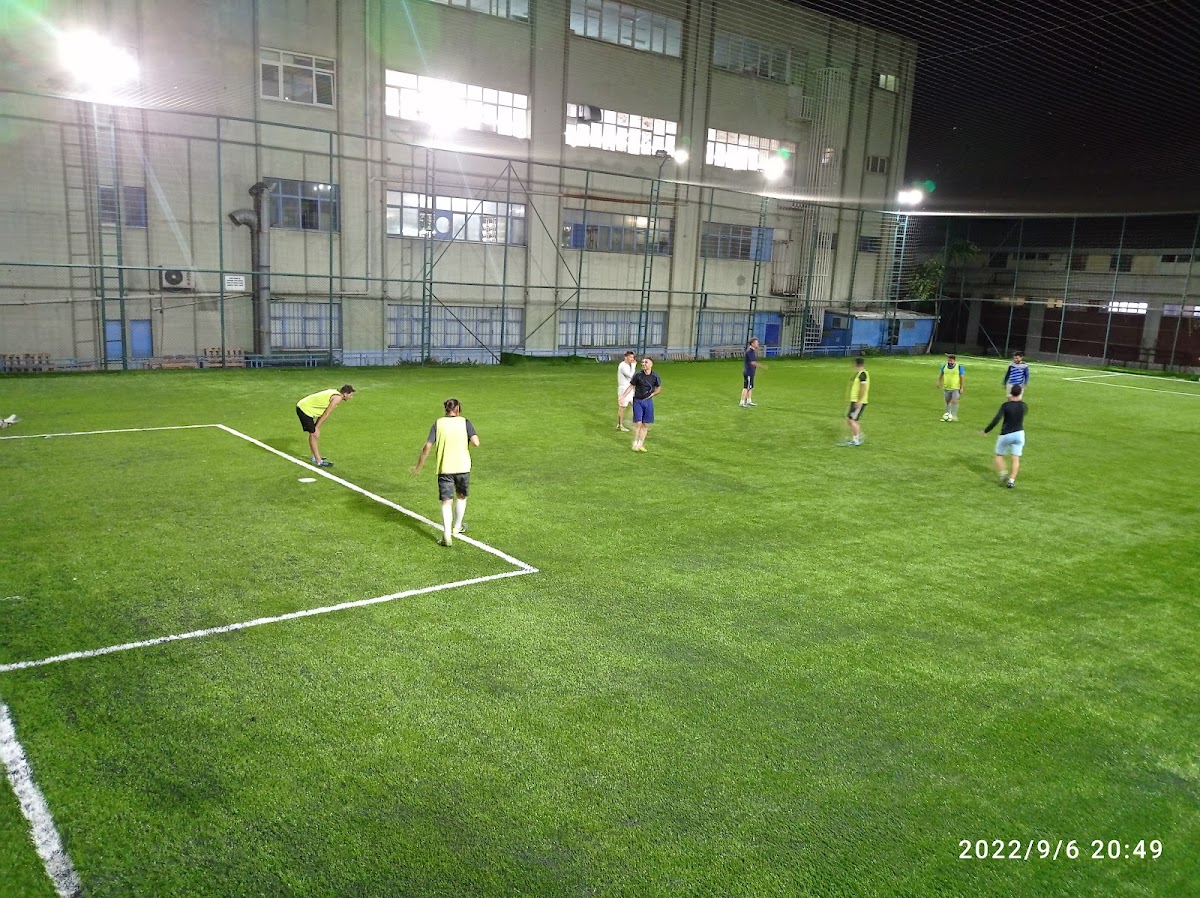 Oktay Halı Saha - Güngören Spor Tesisi - Görsel 3