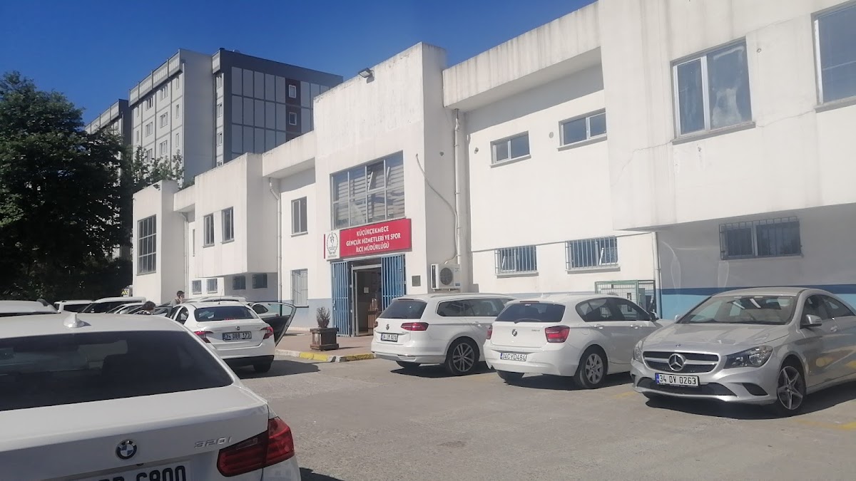 Osman Solakoğlu Spor Salonu - Küçükçekmece Spor Tesisi - Görsel 3