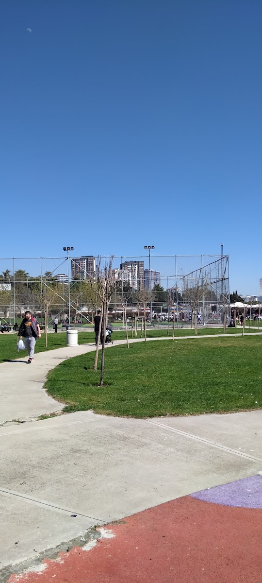 Pendik Sahil Spor Tesisi - Pendik Spor Tesisi - Görsel 7