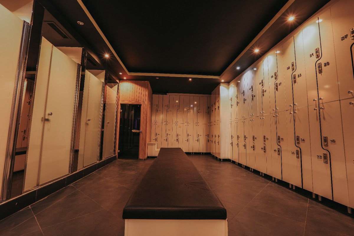 Plus Fitness Club - Şişli Spor Tesisi - Görsel 4