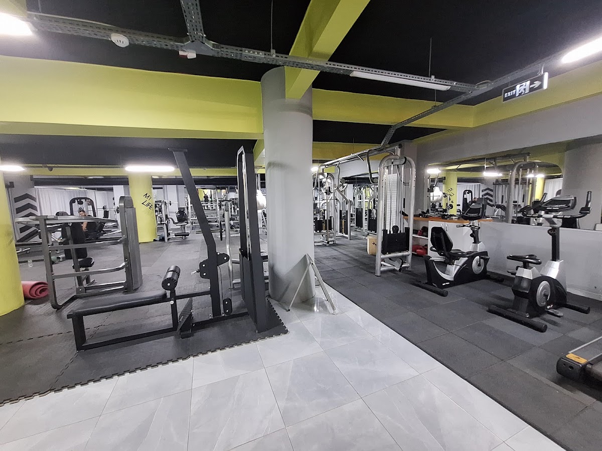 Reflex Gym - Şişli Spor Tesisi - Görsel 2