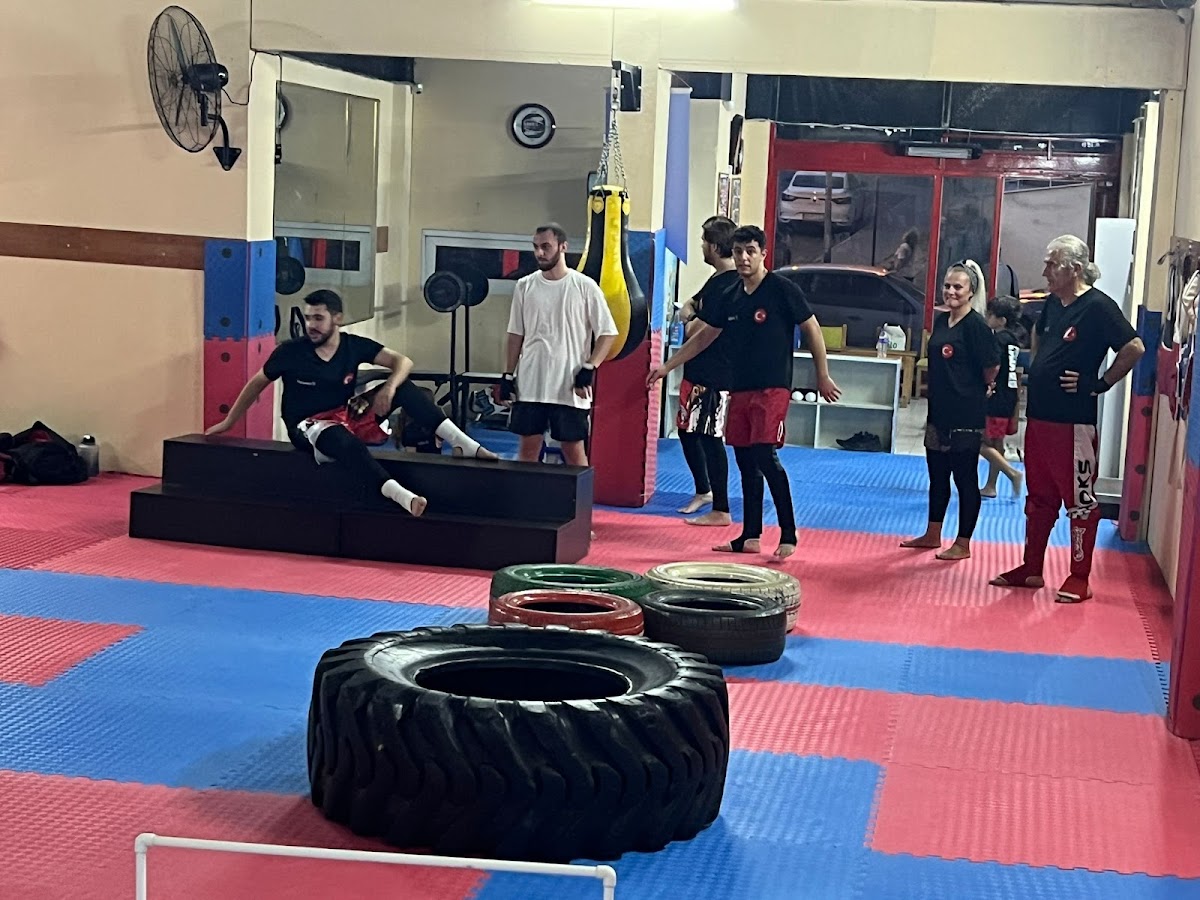 Savaş Spor Kulübü - Kartal Spor Tesisi - Görsel 1