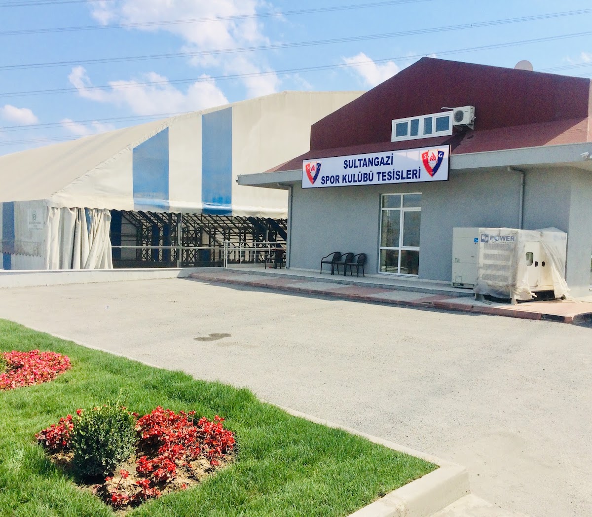 Sultangazi Belediyesi Halı Sahaları - Sultangazi Spor Tesisi - Görsel 3