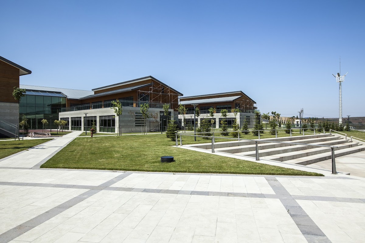 Terakki Vakfı Tepeören Spor Tesisleri - Tuzla Spor Tesisi - Görsel 5