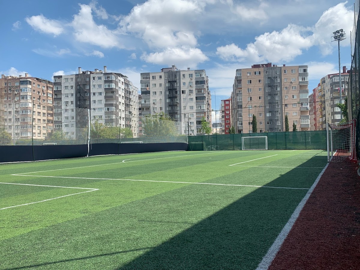 Tozkoparan Halı Saha - Güngören Futbol Tesisi