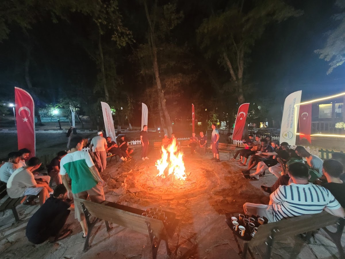 Tuzla Belediyesi Ömer Halisdemir Gençlik Kampı - Tuzla Spor Tesisi - Görsel 3