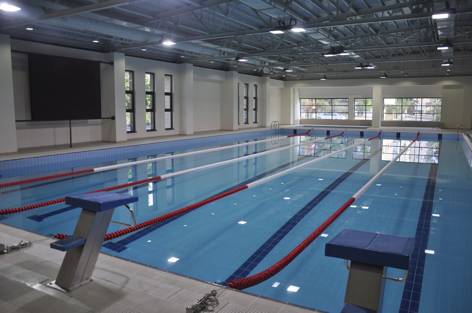 Yalçın Kızılay Kapalı Spor Salonu - Maltepe Spor Tesisi - Görsel 1